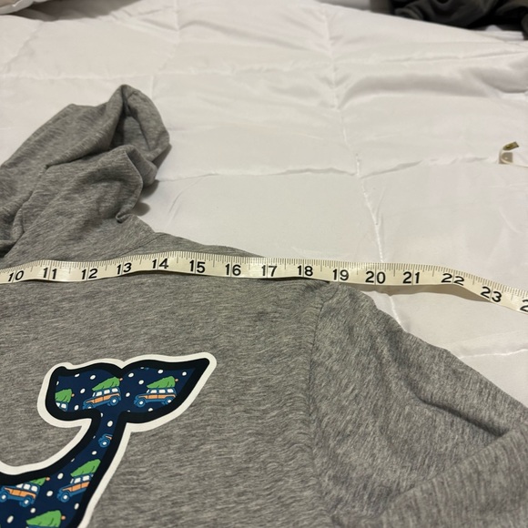 Vineyard Vines Hoodie - Picture 4 of 8